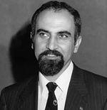 Paruir Airikyan
